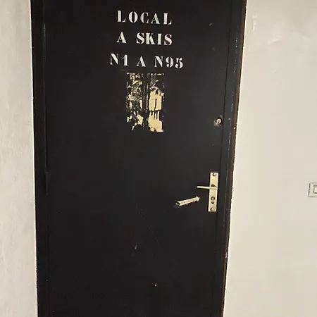 Résidence Neves - Location: Pour 4 Personnes Dans Un Quartier Animé / Les Neves Mae-9103