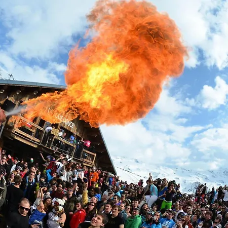 아파트 Neves - Location: Pour 4 Personnes Dans Un Quartier Anime / Les Neves Mae-9103 *